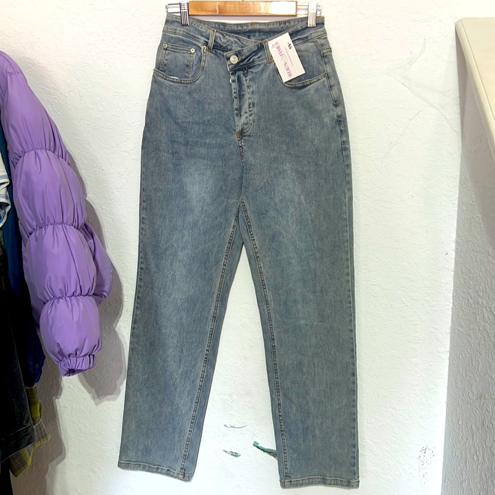 Asymmetrical straight leg jeans